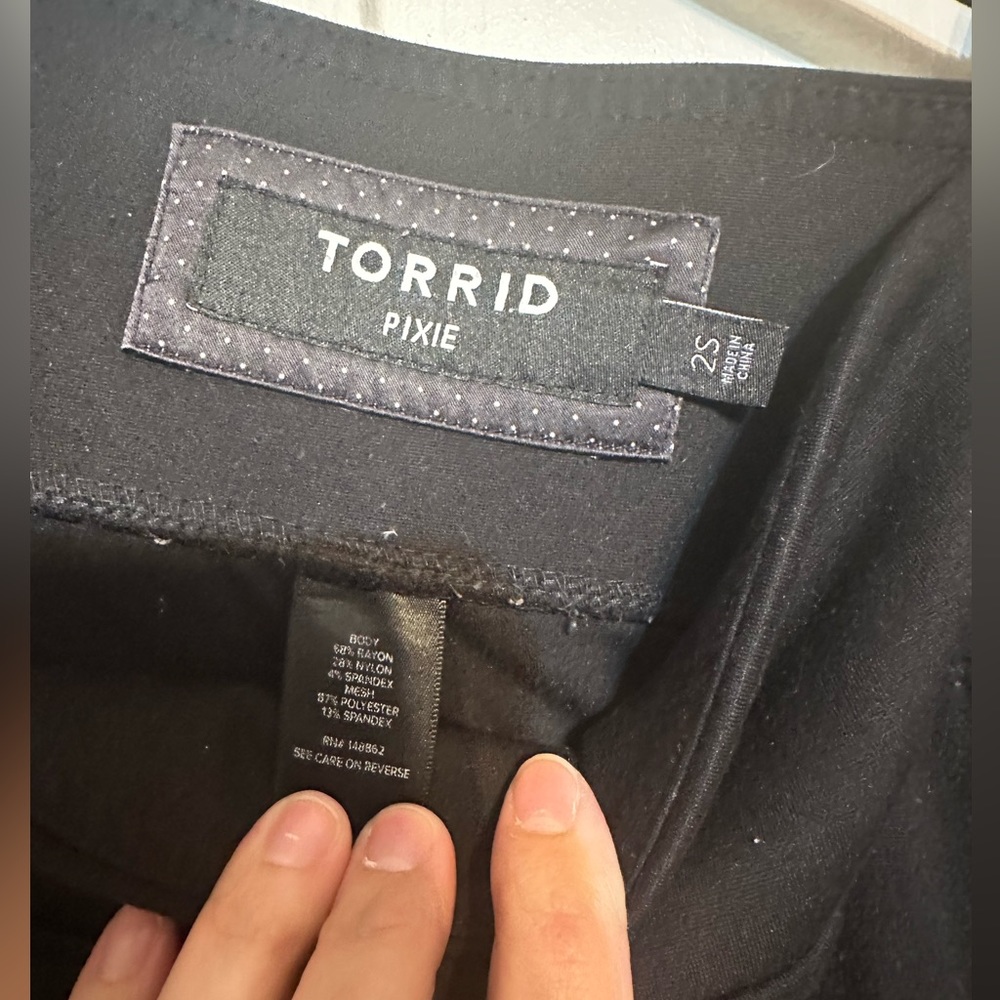 Torrid Size 2s Pixie Pants - image 2
